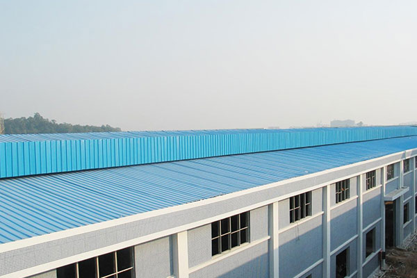 武漢PVC瓦：輕盈材質(zhì)、強(qiáng)韌性能，現(xiàn)代建筑的理想之選